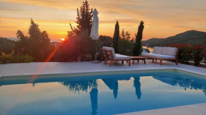 Wunderschöne Wohnung in Drage mit Garten, Terrasse und gemeinsamem Pool